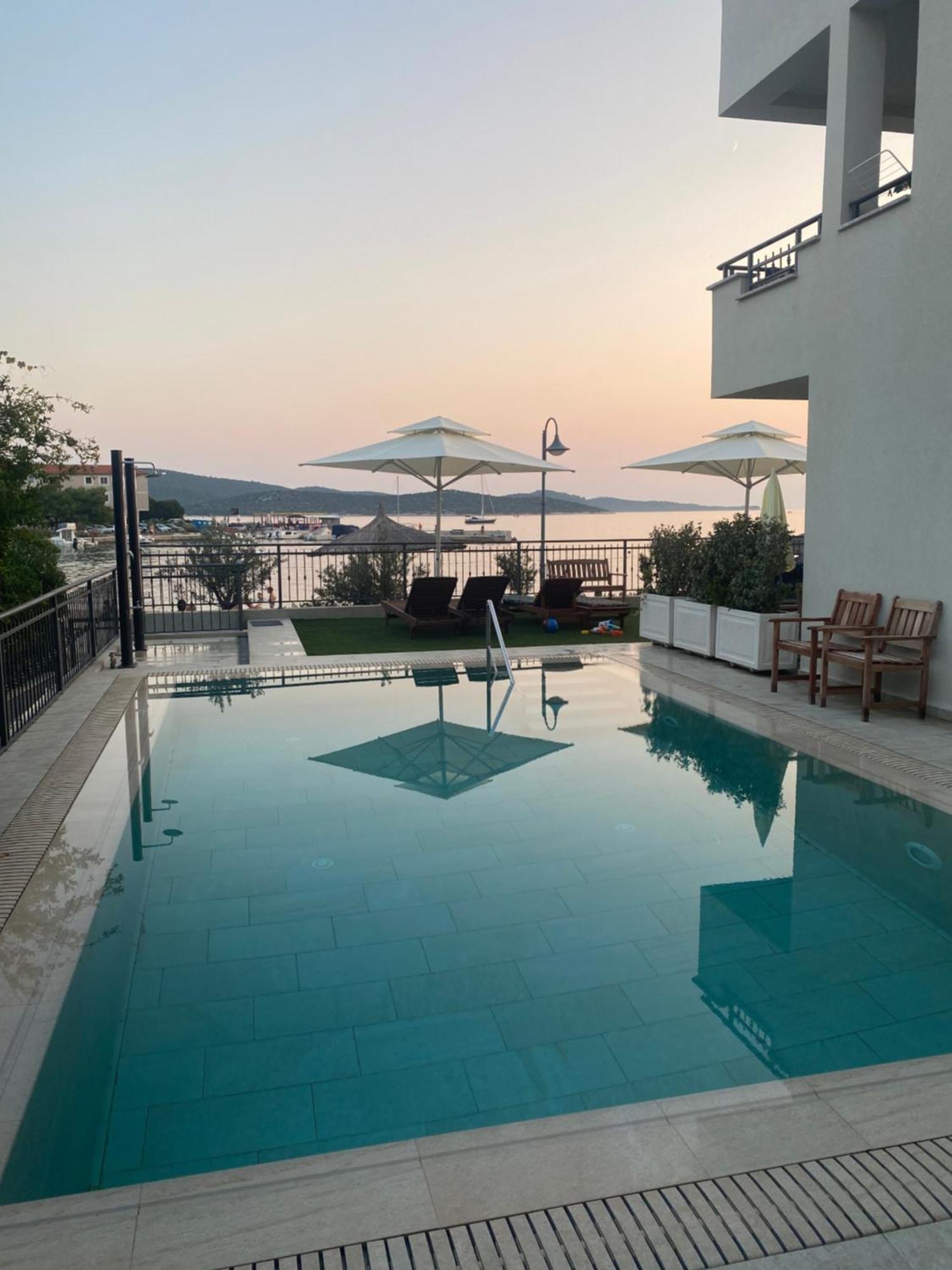Cap Adria Apartment Residence 扎博里克 外观 照片