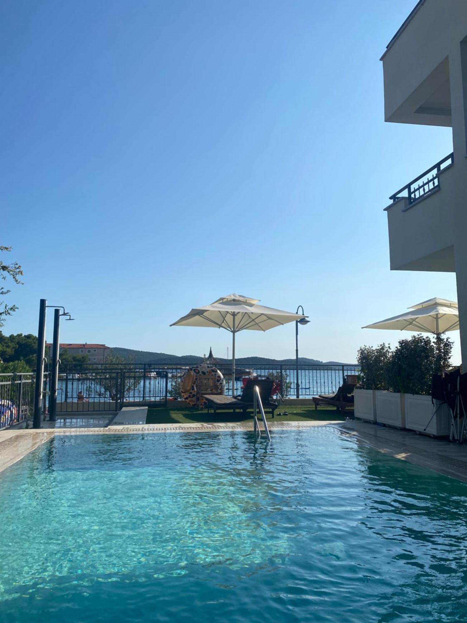 Cap Adria Apartment Residence 扎博里克 外观 照片