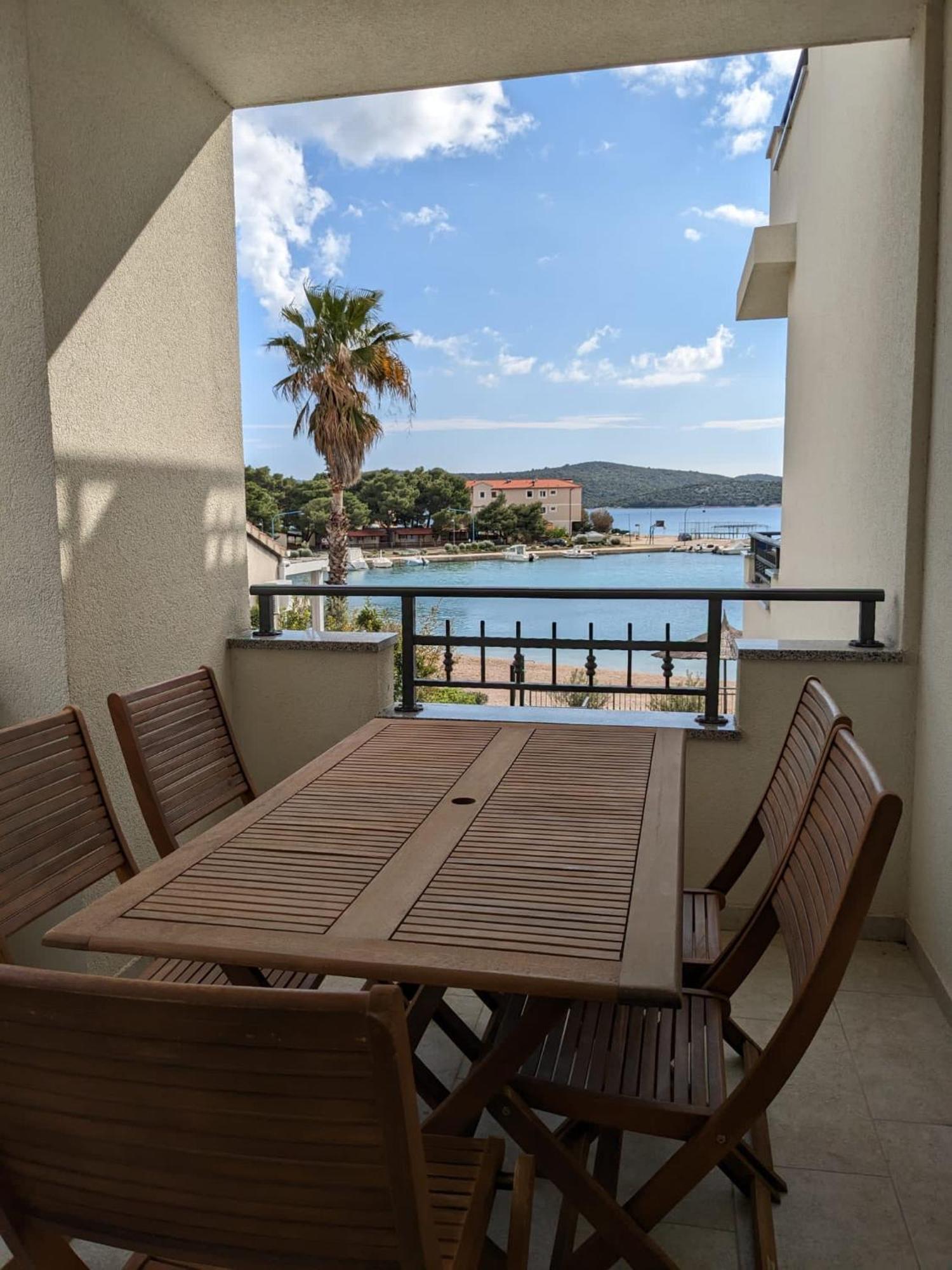 Cap Adria Apartment Residence 扎博里克 外观 照片
